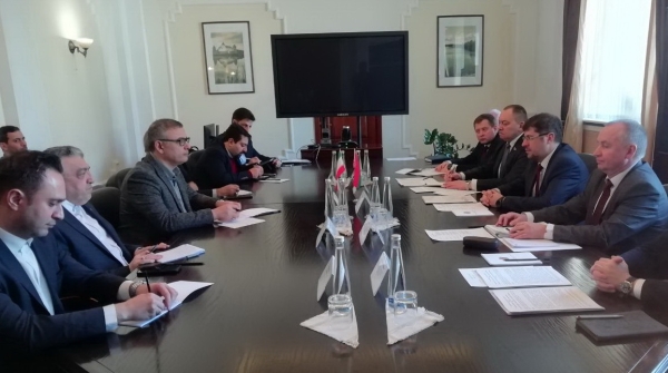 Беларусь і Іран зацікаўлены ў развіцці пасажырскіх і грузавых авіяперавозак паміж краінамі