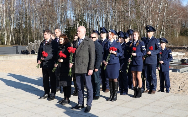 Минтранс присоединился к эстафете памяти в день годовщины трагедии в Хатыни