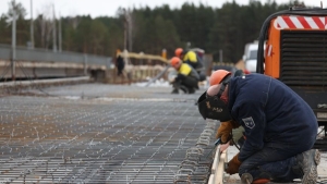 The reconstructed road bridge across the Viliya River in Minsk region is approximately 80% complete