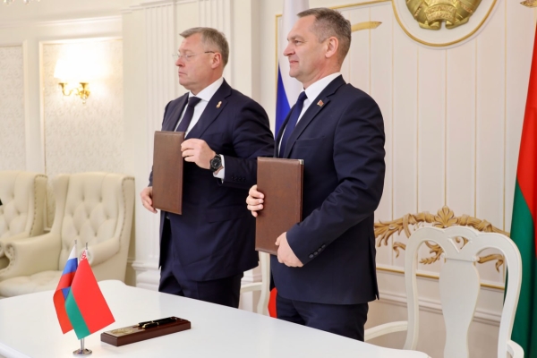 Аляксей Ляхновіч: "У 2024 годзе ў напрамку партоў Астраханскай вобласці чыгуначным транспартам перавезена звыш 240 тыс. тон беларускіх грузаў"