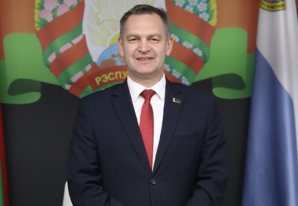Аляксей Ляхновіч: "За кожным нашым дасягненнем, кожным поспехам стаіць праца шматтысячнага калектыву работнікаў транспартнай галіны"