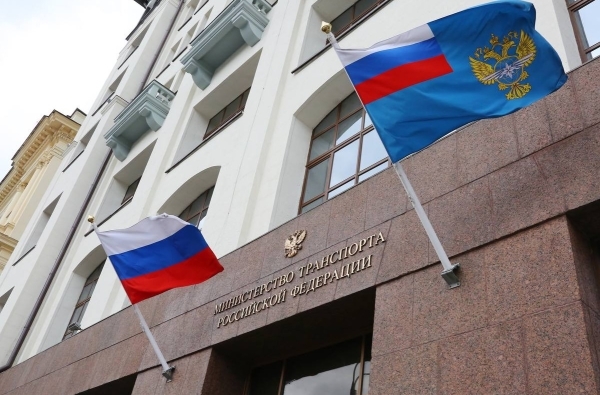 Алексей Ляхнович поздравил российского коллегу Романа Старовойта и коллектив Минтранса РФ с Днем единения народов Беларуси и России