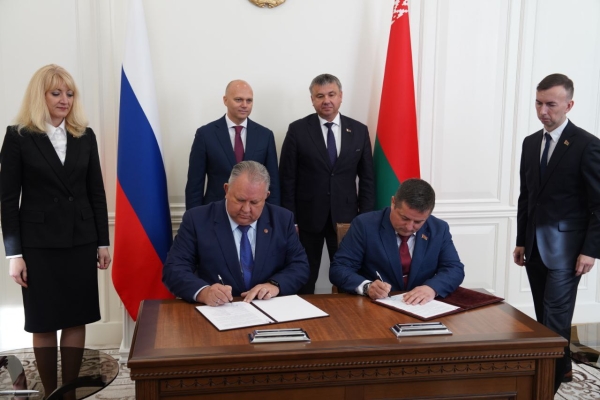 Национальный аэропорт Минск и Калининградская янтарная компания подписали соглашение о сотрудничестве