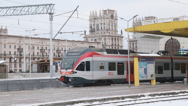 Беларуская чыгунка аднаўляе рух цягнікоў гарадскіх ліній