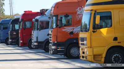 О запрете автомобильных перевозок грузов из третьих стран в Республику Казахстан с использованием перецепки/перегрузки